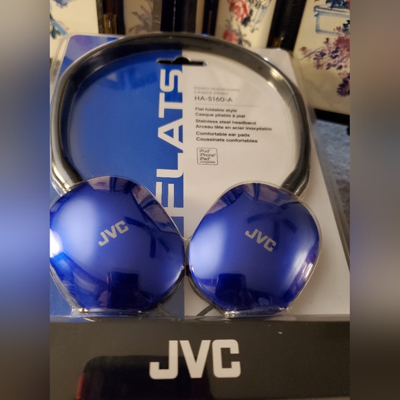 JVC HA-S160-A FLATS Stereo Headband Headphones BLUE. NEW. Fold Flat - Picture 2 of 8